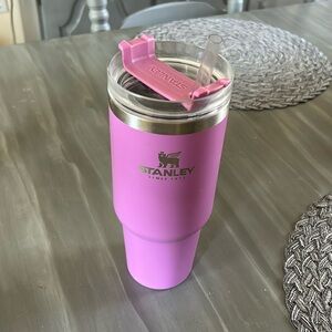 EUC Stanley Target Exclusive Purple/Fuschia 30oz Tumbler with Straw